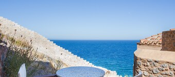 馬爾瓦西亞堡壘酒店