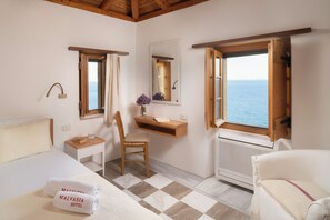 Bureau, chambres insonorisées, Wi-Fi gratuit, draps fournis
