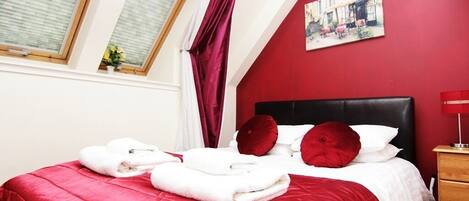 Double Room, Ensuite | Free WiFi, wheelchair access