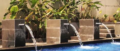 Utomhuspool