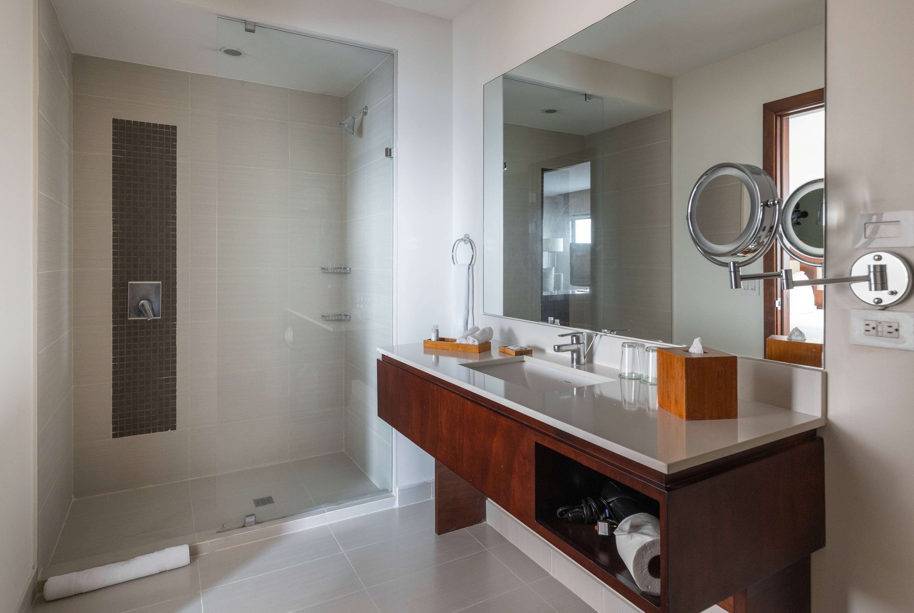 Photo - Wyndham Garden San Jose Escazu, Costa Rica