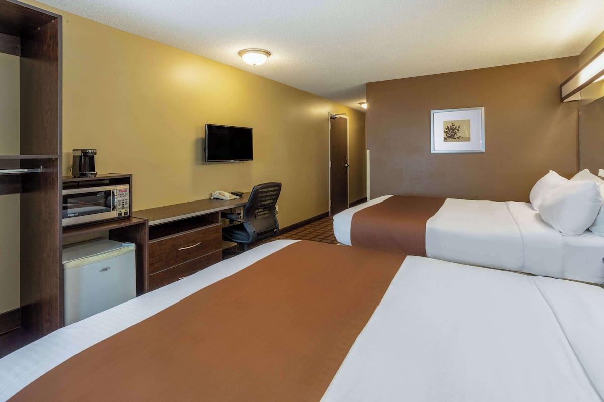 Standard Room, 2 Queen Beds, Accessible, Non Smoking | Desk, laptop workspace, iron/ironing board, rollaway beds