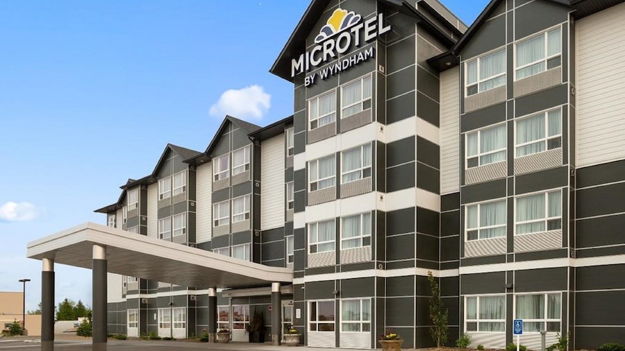 Microtel Inn & Suites by Wyndham Timmins