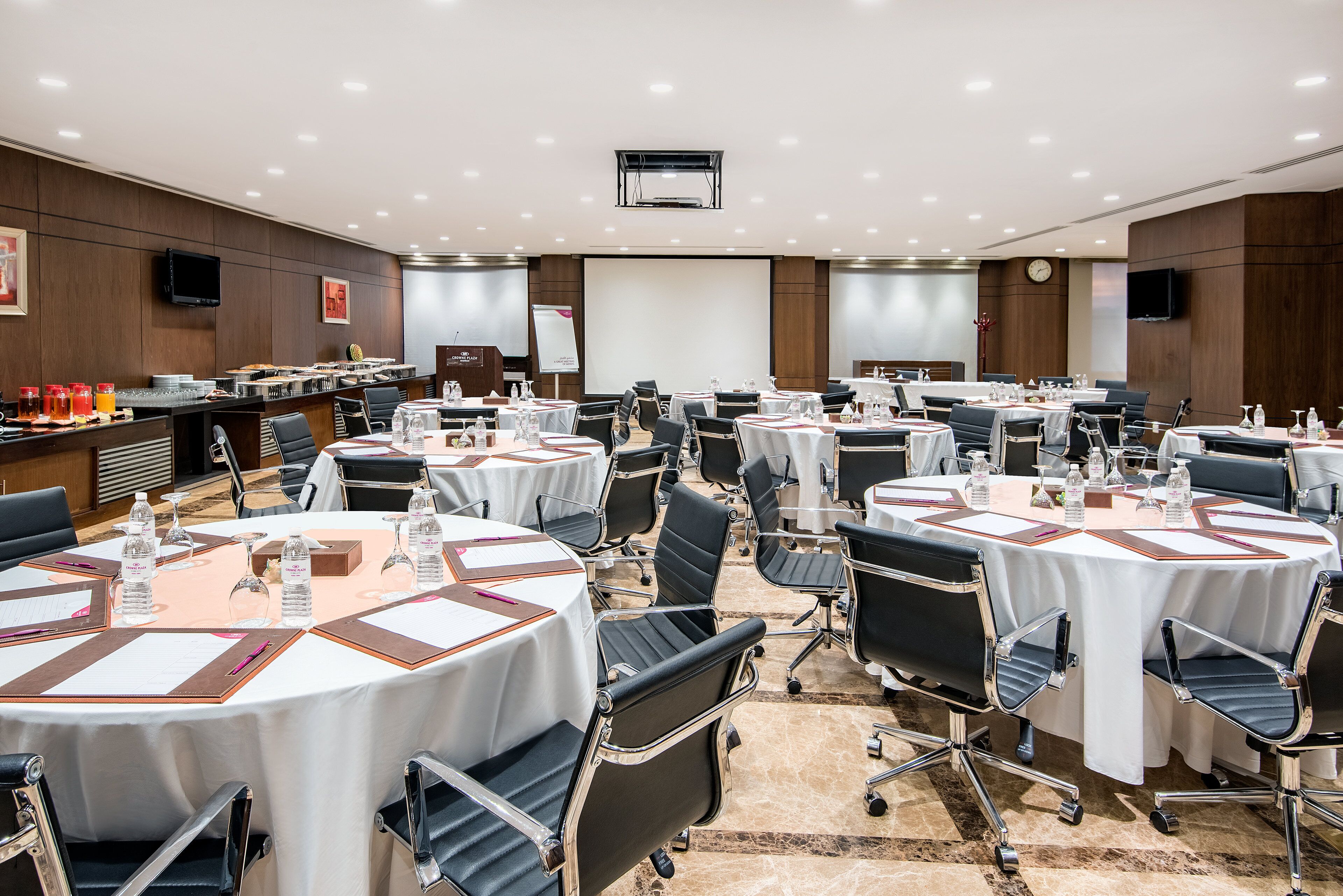 Photo - Crowne Plaza Madinah by IHG