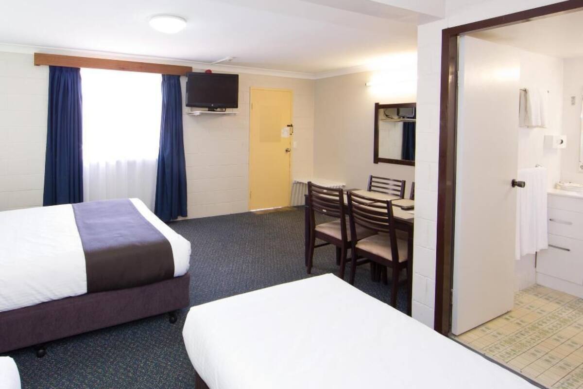 أغطية فراش متميزة وألحفة محشوة بالريش وبديكورات فريدة لكل غرفة ومكتب