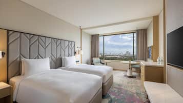 In-room safe, desk, laptop workspace, blackout curtains