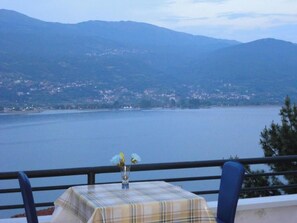 Restaurant - Accommodation J&T (Ohrid)