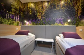 經典雙床房, 私人浴室 | Select Comfort 床墊、房內夾萬、遮光窗簾/窗簾、隔音