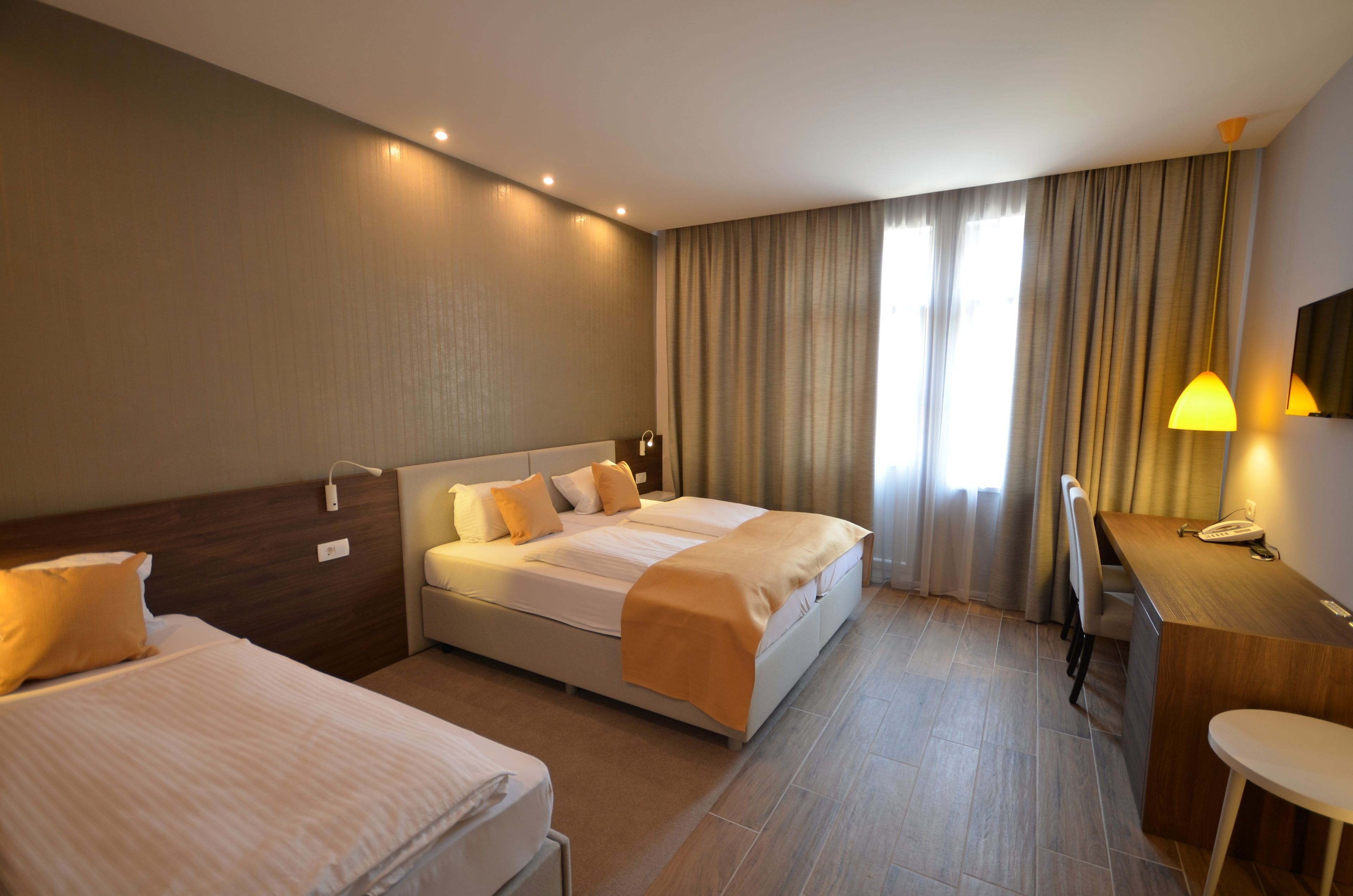 Photo - Hotel Emonec