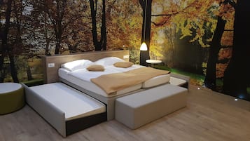 Classic-Vierbettzimmer, eigenes Bad | Select-Comfort-Betten, Zimmersafe, Verdunkelungsvorhänge