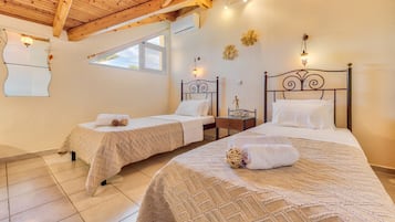 Suite | Zimmersafe, schallisolierte Zimmer, Bügeleisen/Bügelbrett