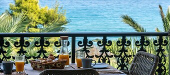 Panorama Studios & Apartments