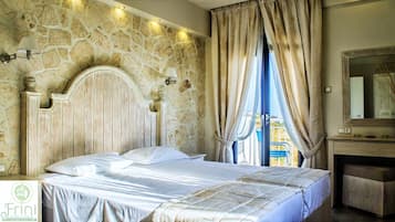 Departamento Deluxe, para no fumadores, vista al mar (Panoramic) | Área de sala de estar