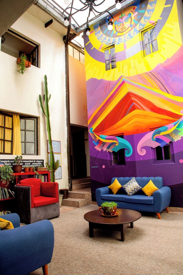 Living area - Bear Packer- Cusco (Cusco)