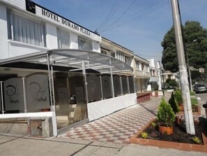 Exterior - Hotel Dorado Plaza (Bogotá)
