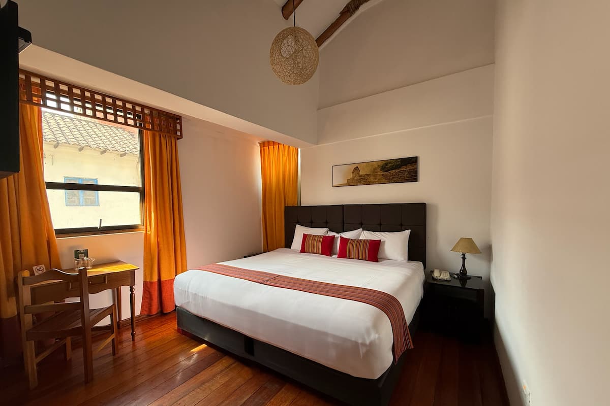 Kamar Double | Brankas, meja kerja, Wi-Fi gratis, dan seprai linen