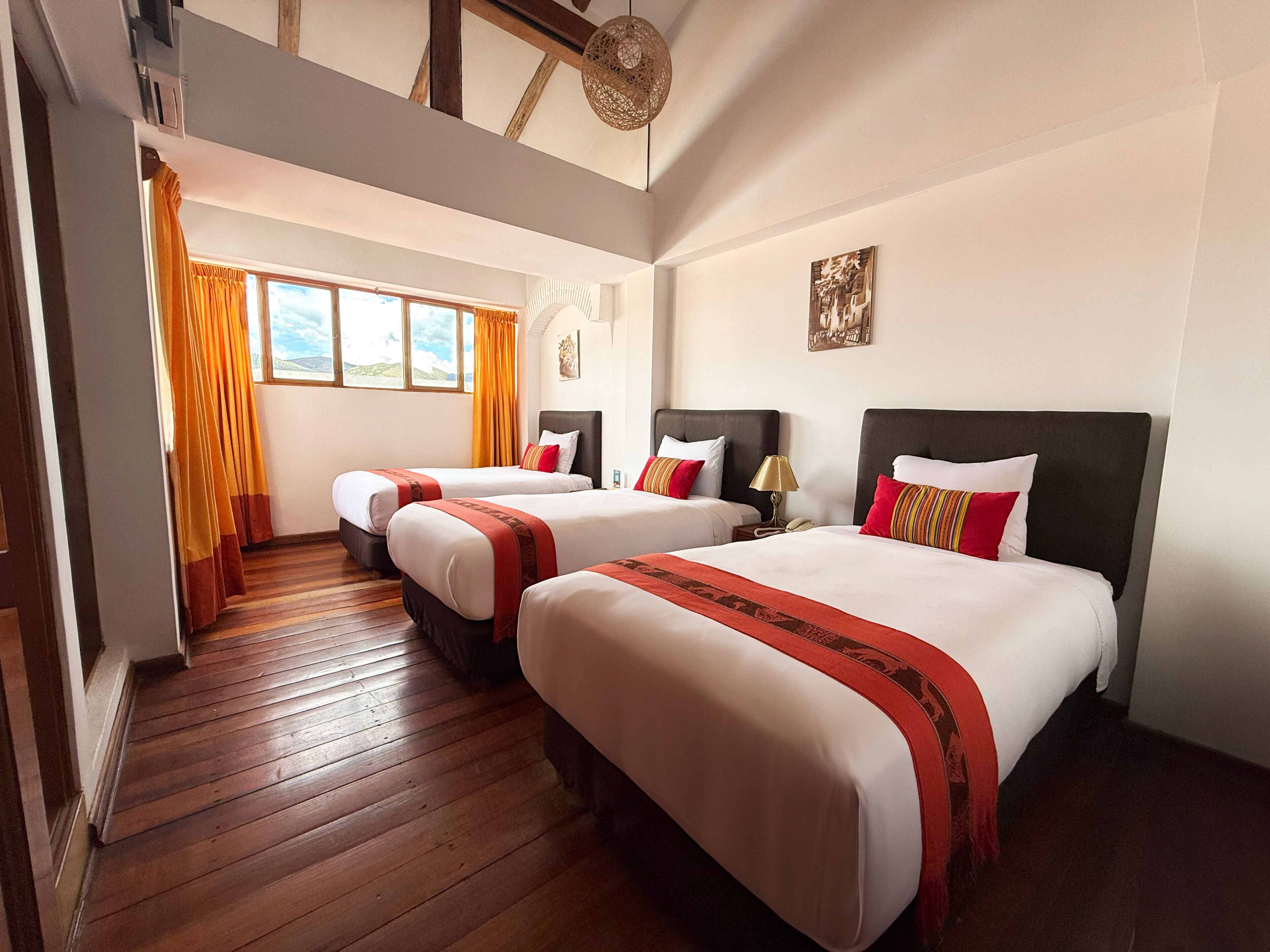 Tripla Standard | Una cassaforte in camera, una scrivania, Wi-Fi gratuito, lenzuola