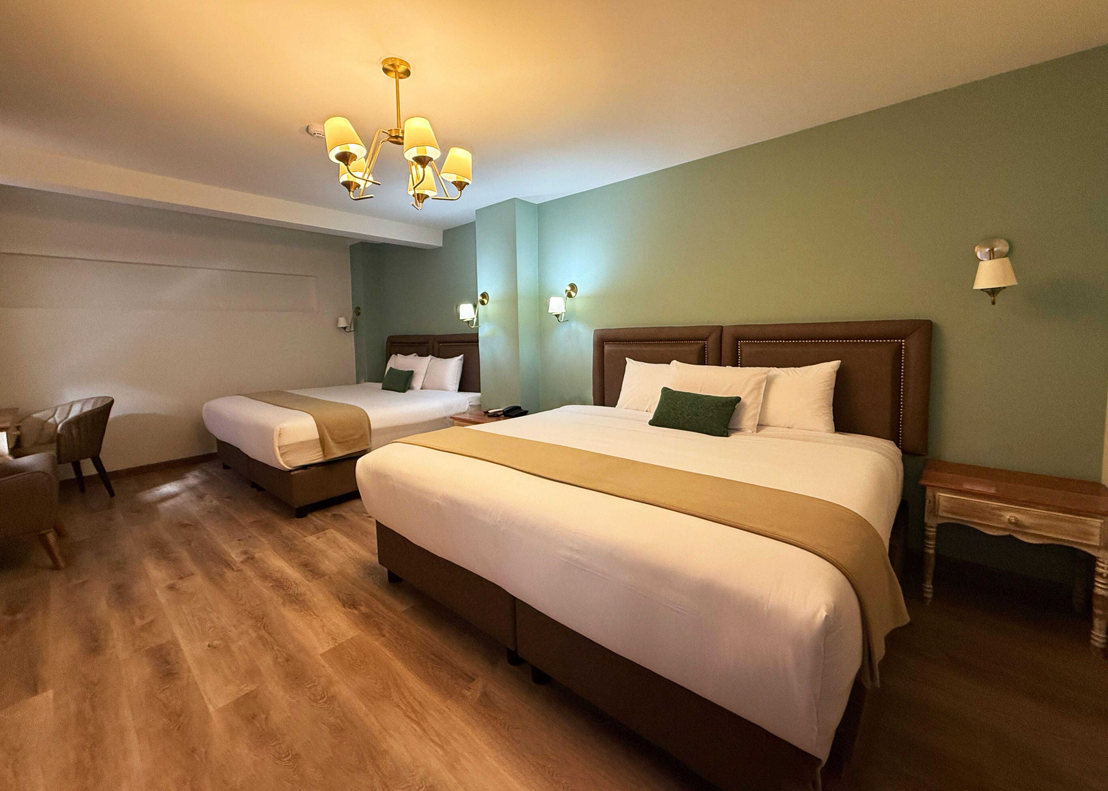 Family Room (Deluxe) | In-room safe, desk, free WiFi, bed sheets