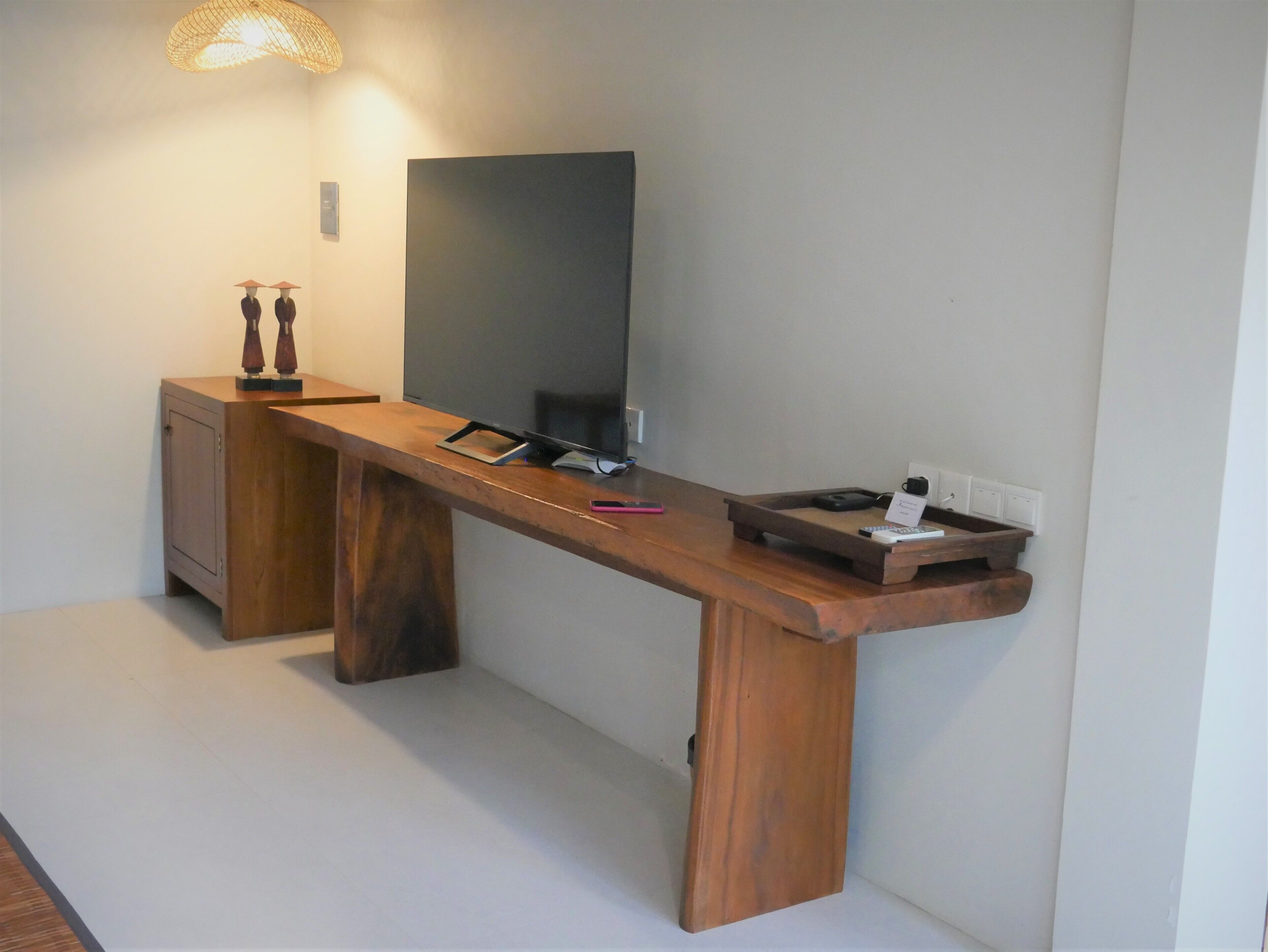 room | free minibar items, in-room safe, desk, iron/ironing board