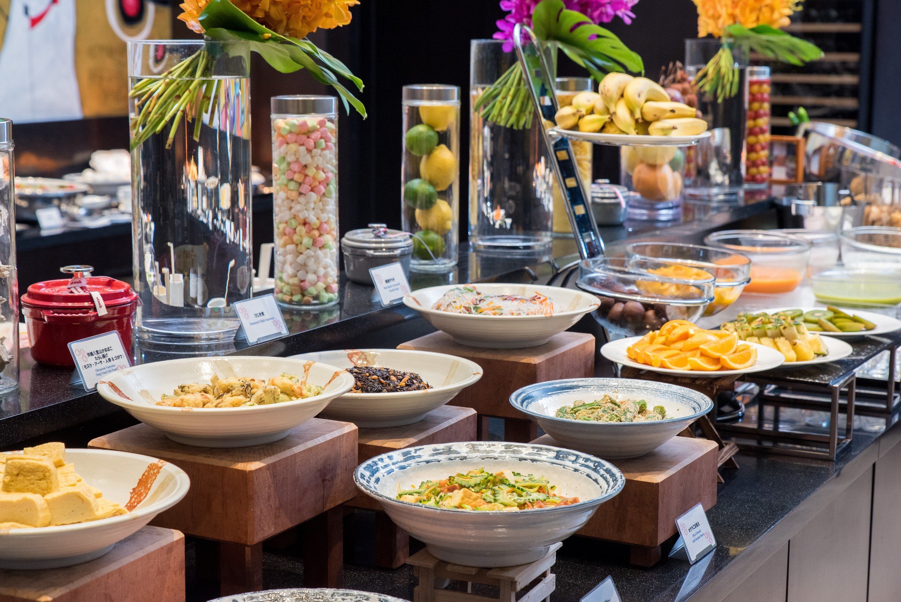 Daily buffet breakfast for a fee