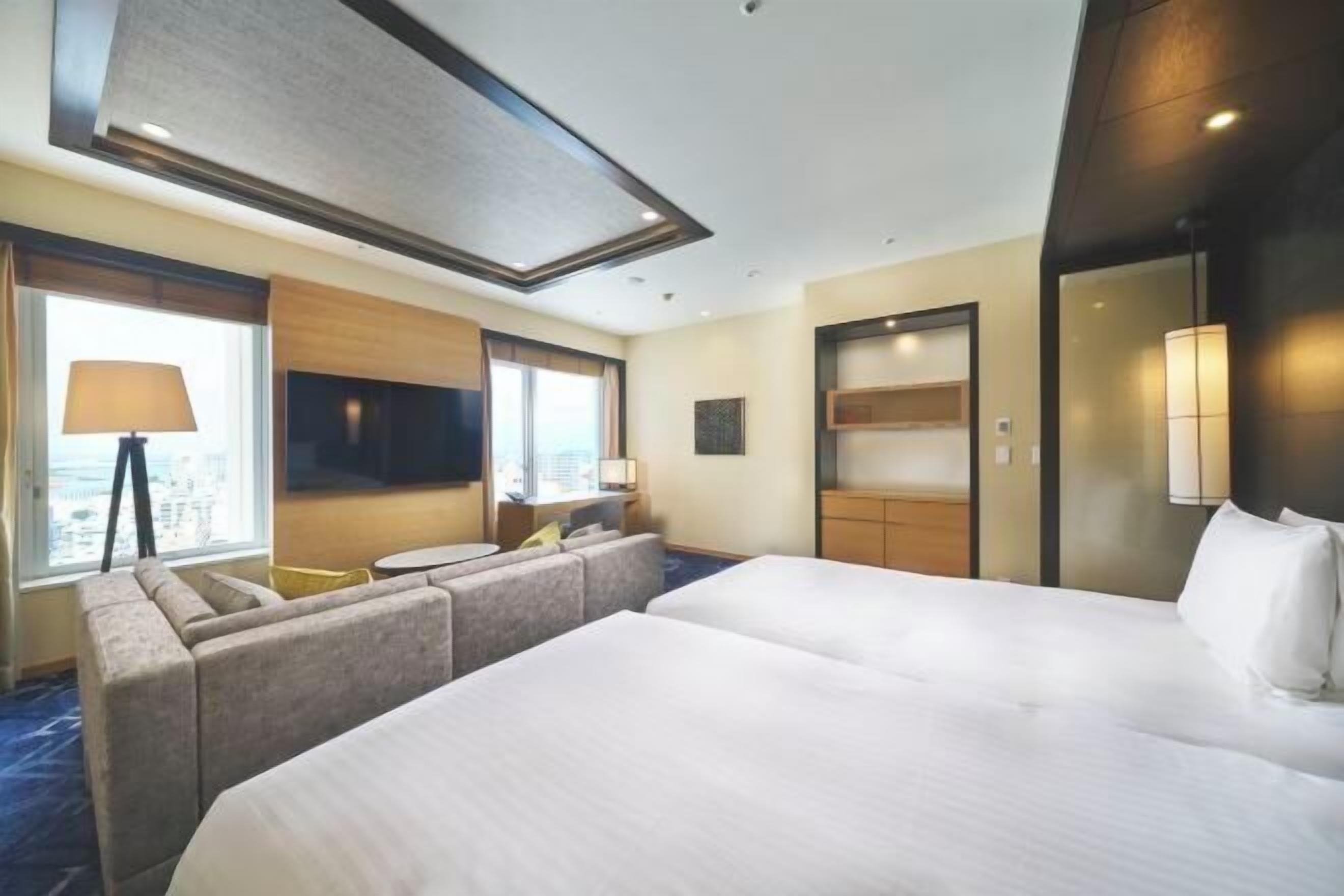 Roupas de cama premium, edredons de pluma, cofres nos quartos