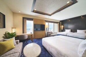 Premium bedding, down comforters, in-room safe, individually furnished - Rihga Royal Gran Okinawa (Naha)