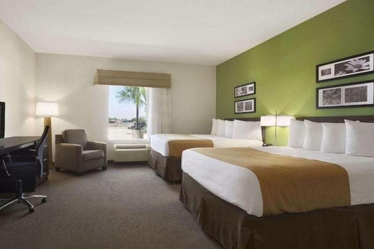 Desk, iron/ironing board, free WiFi, alarm clocks