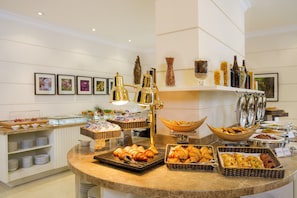 Buffet - Hilton Garden Inn Hanoi (Hanoi)