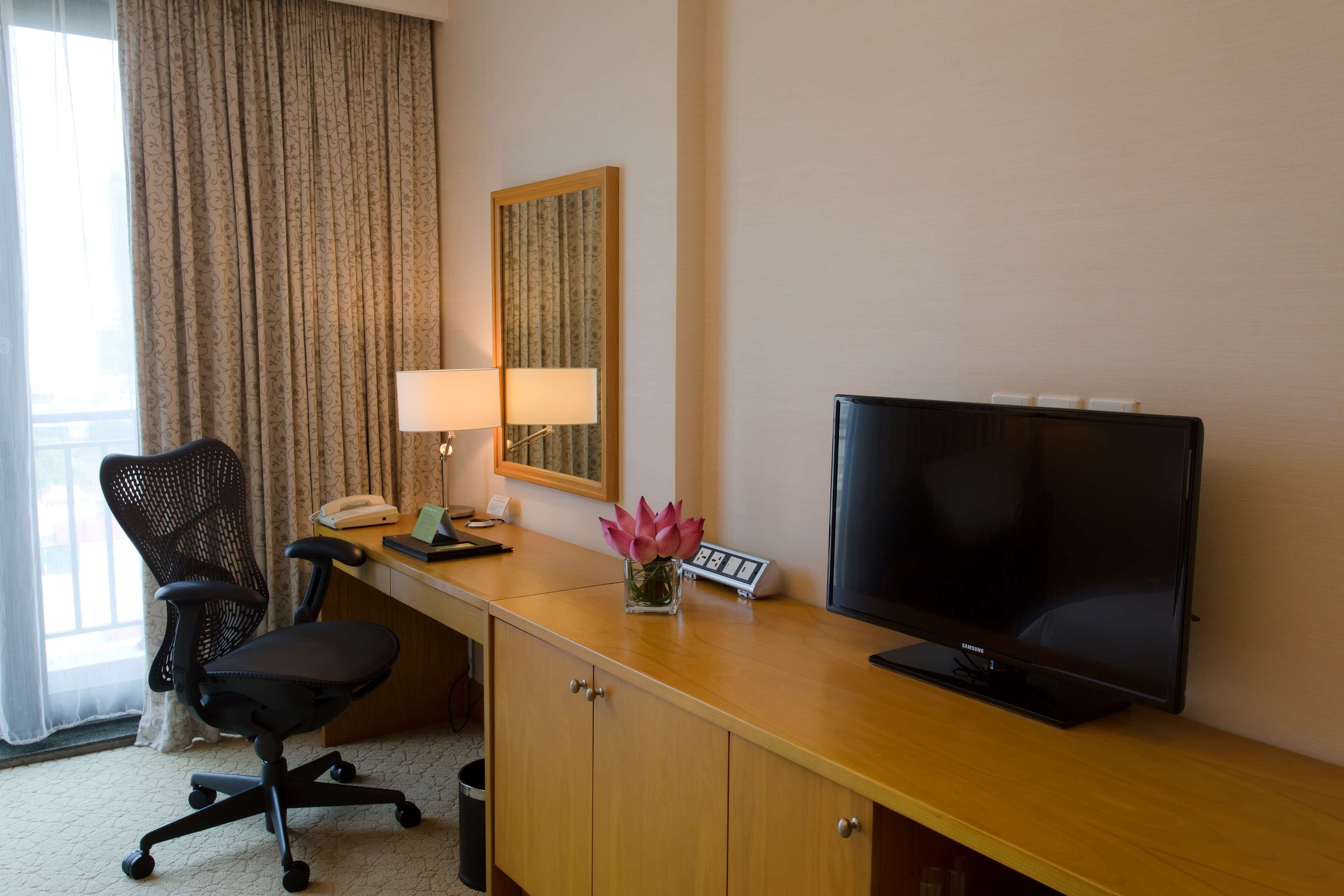 minibar, in-room safe, desk, blackout curtains