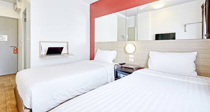 Easy Planet Bangkok Asoke