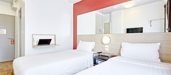 Easy Planet Bangkok Asoke