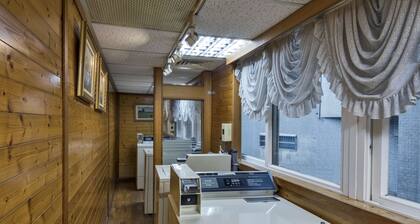 Carlton Hotel Chunghwa