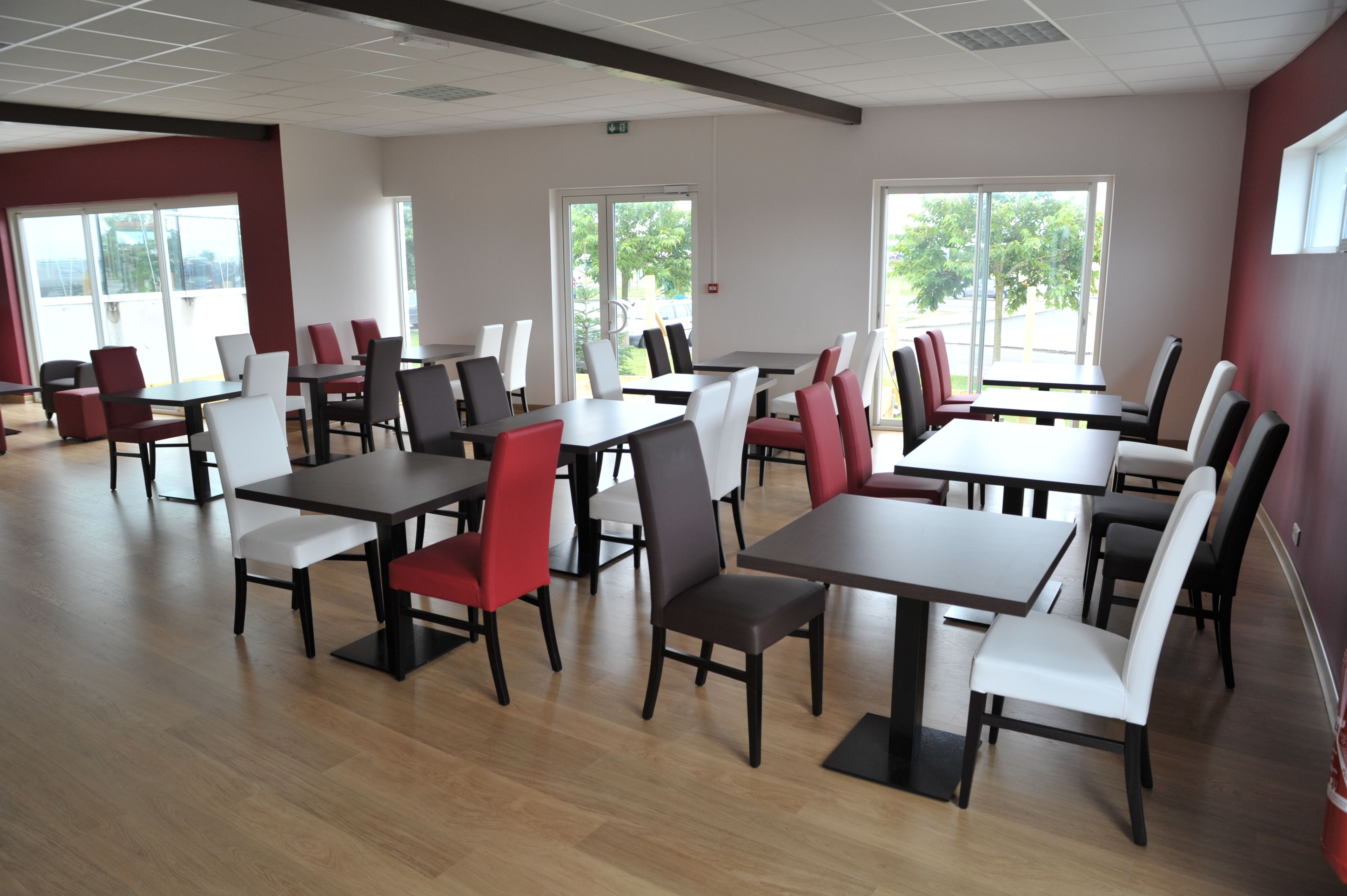 Café da manhã feito na hora diário (EUR 7.40 por pessoa) 