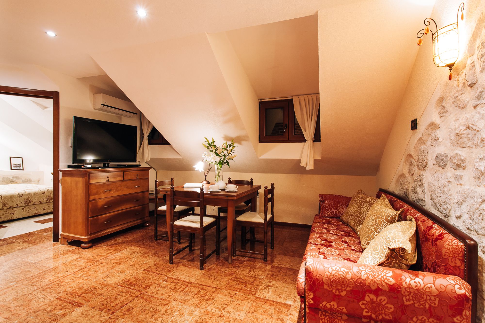 family suite, terrace | living area | lcd tv