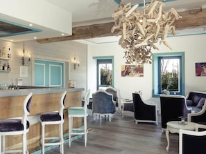 Bar (on property) - Hôtel Mercure Villeneuve sur Lot Moulin de Madame (Villeneuve-sur-Lot)