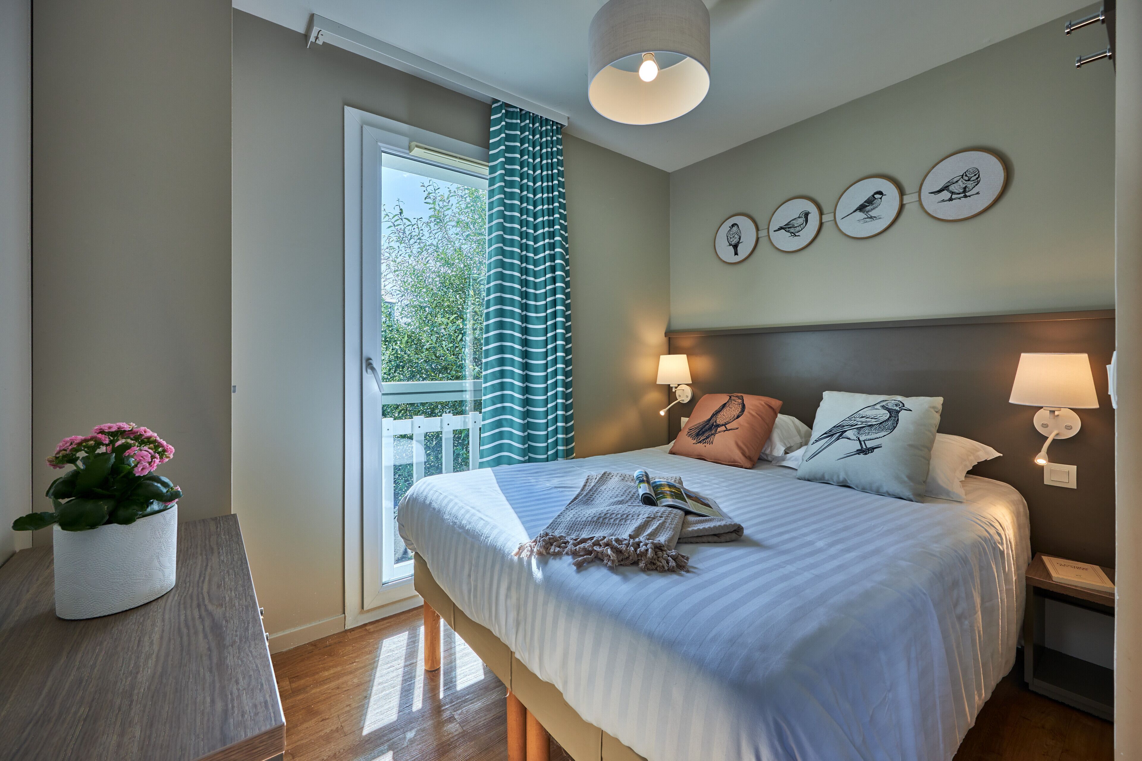 Blackout curtains, iron/ironing board, cots/infant beds, free WiFi