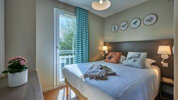 Blackout curtains, iron/ironing board, cots/infant beds, free WiFi