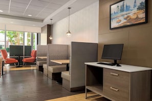 Lobby - Home2 Suites by Hilton Oxford, AL (Oxford)