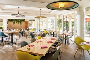 Breakfast, lunch, dinner served; Regional cuisine, pool views