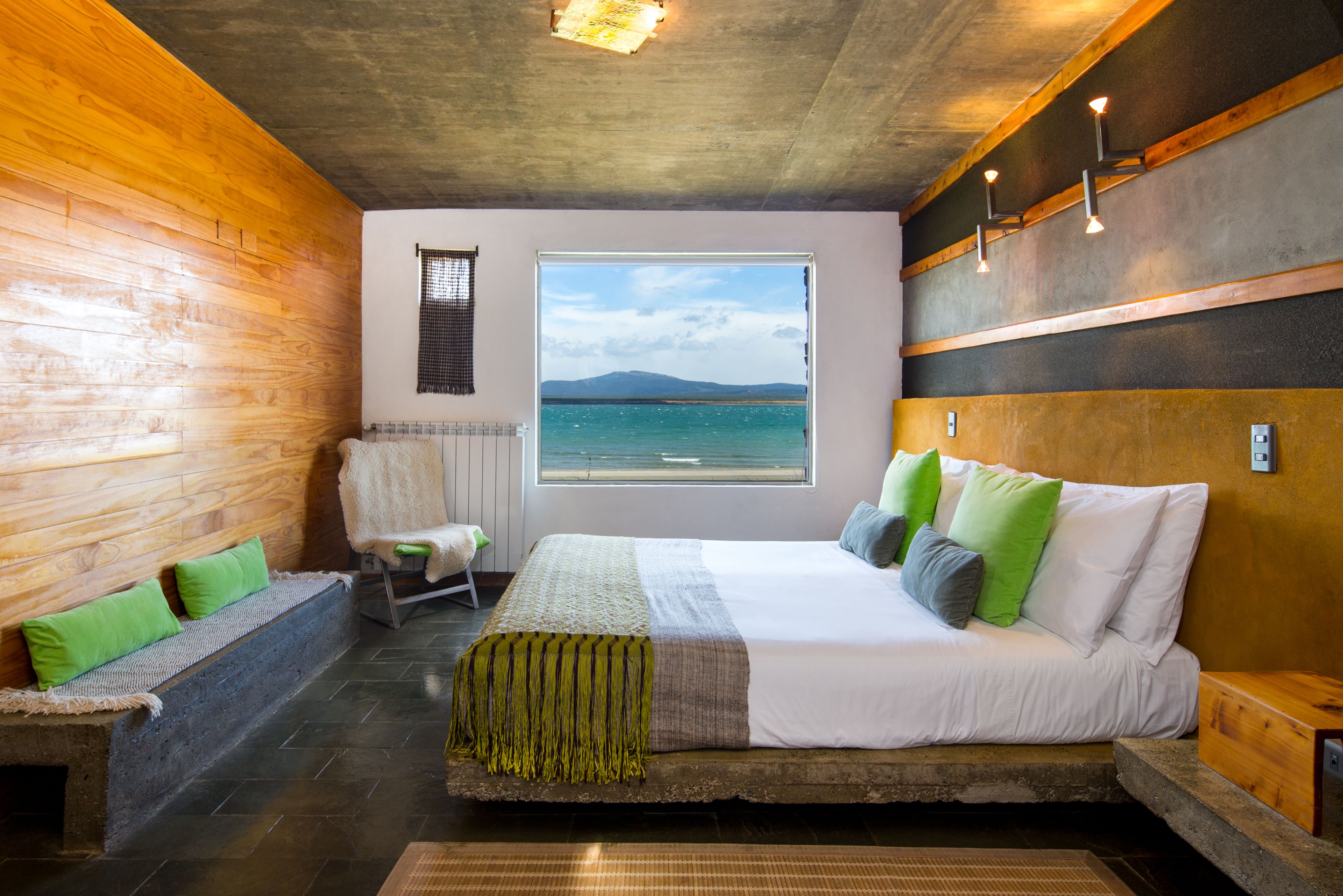 Double Room, 1 Double Bed | In-room safe, individually decorated, individually furnished, desk