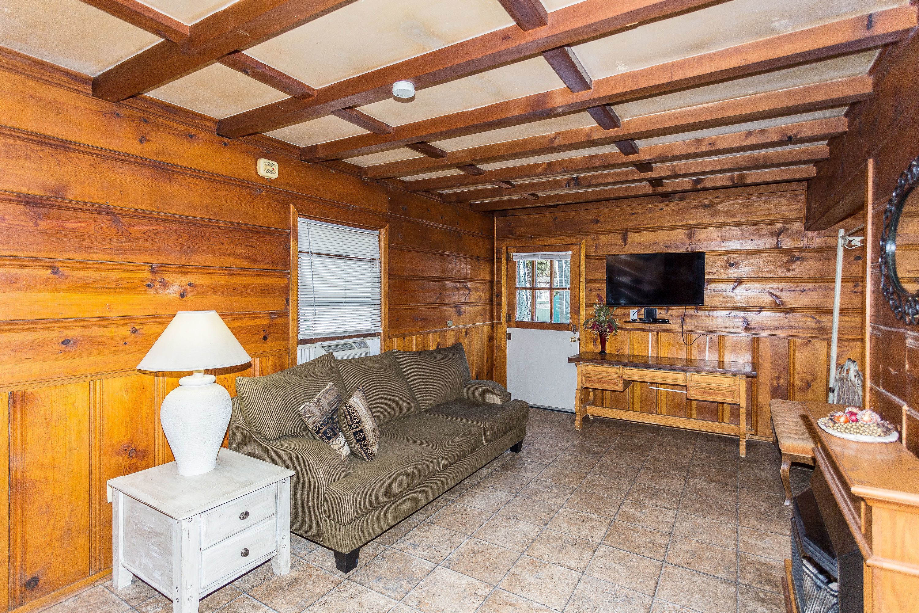 Apple Creek Cottages in Prescott, United States