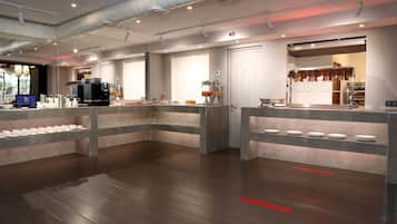Free daily buffet breakfast