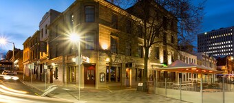 Customs House Hotel