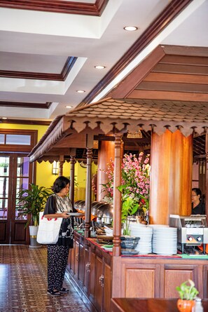 吃到飽自助式早餐