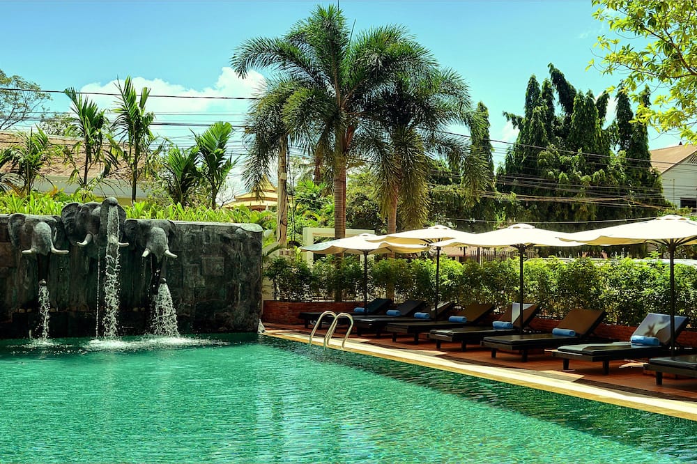 Royal Crown Hotel & Spa