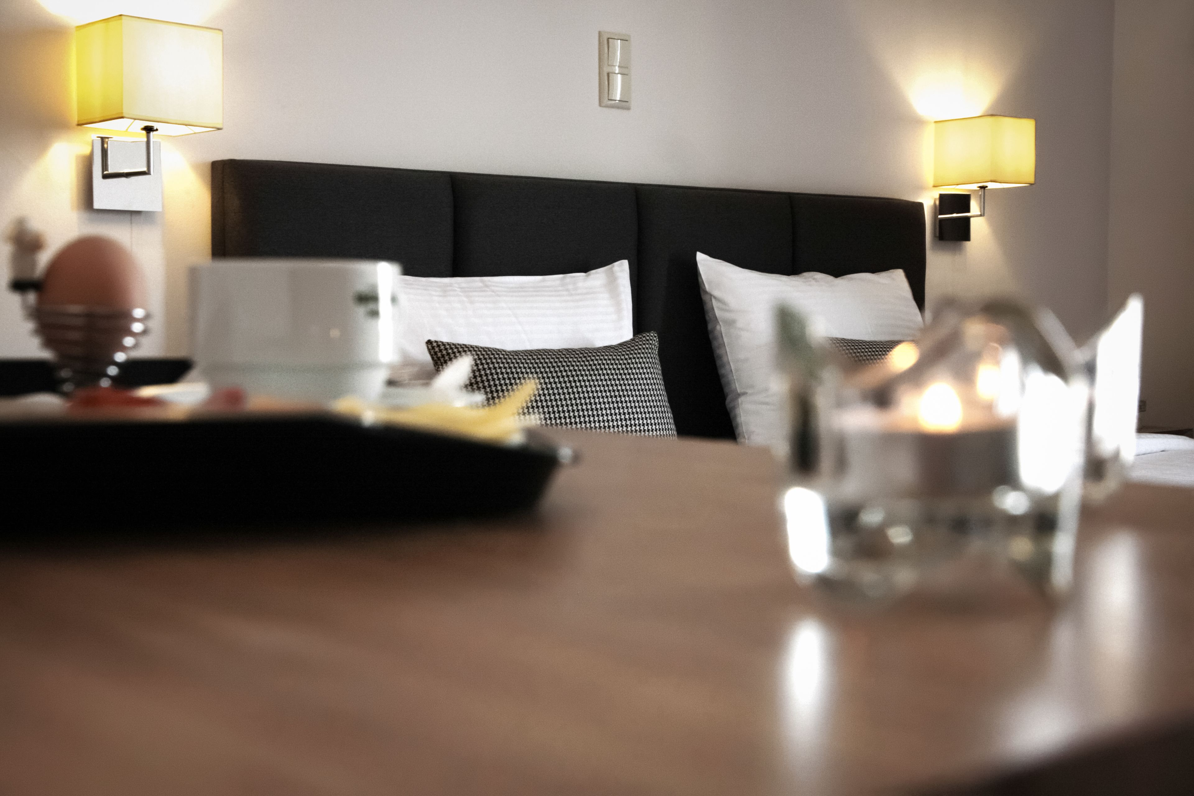 family room, balcony | 1 bedroom, in-room safe, desk, iron/ironing board