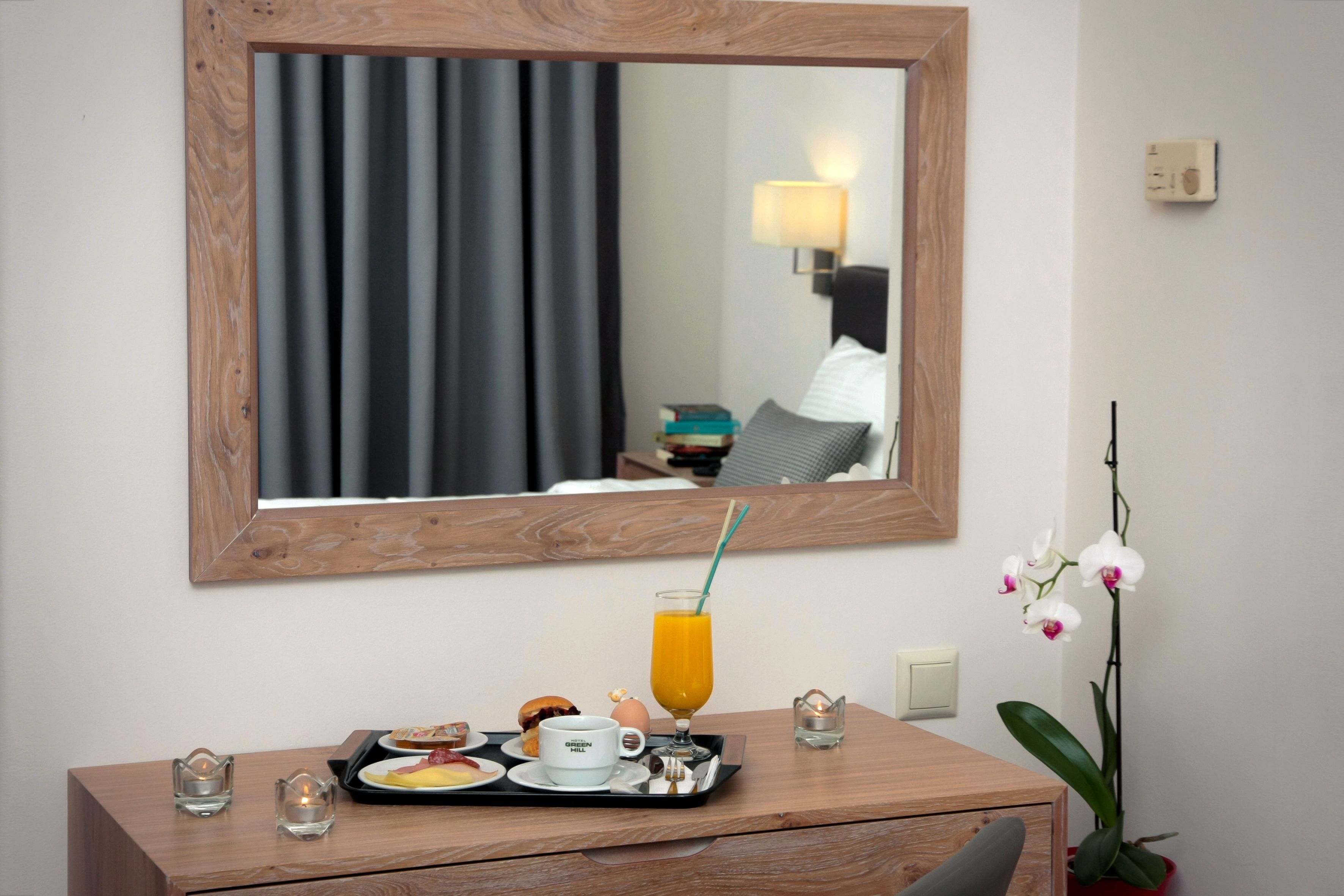 Photo - Green Hill Hotel