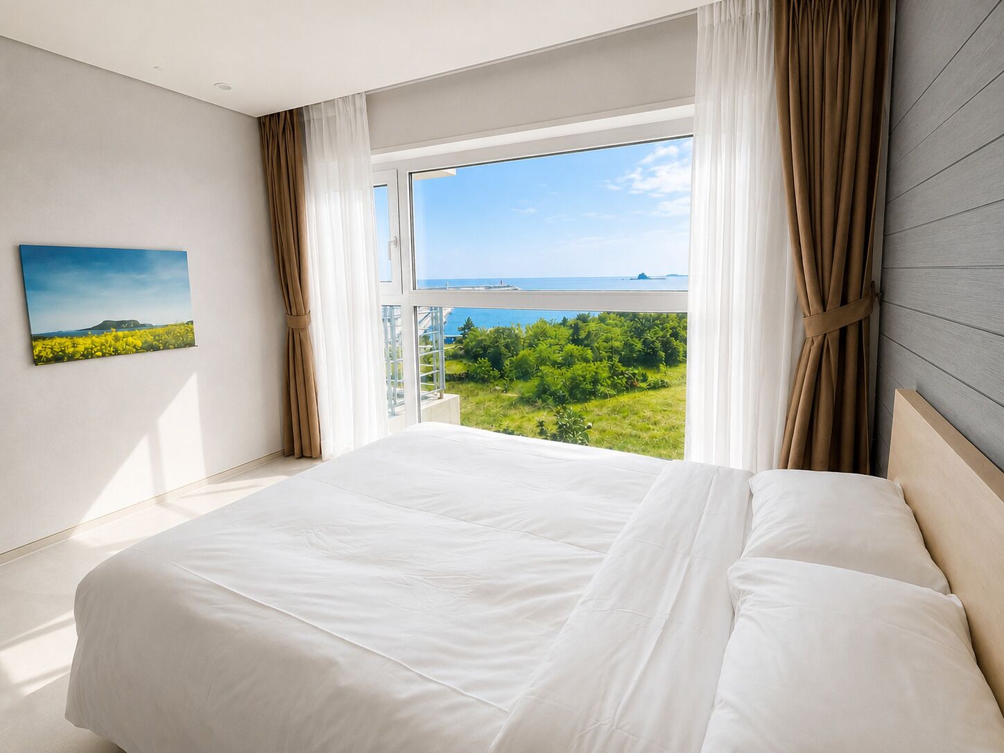 Family Suite | Memory-foam beds, in-room safe, individually decorated