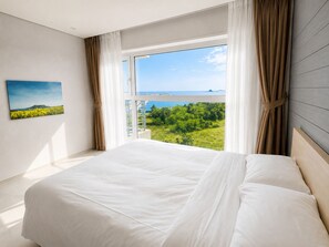 Family Suite | Memory foam beds, in-room safe, individually decorated - Y Resort Jeju (Seogwipo)