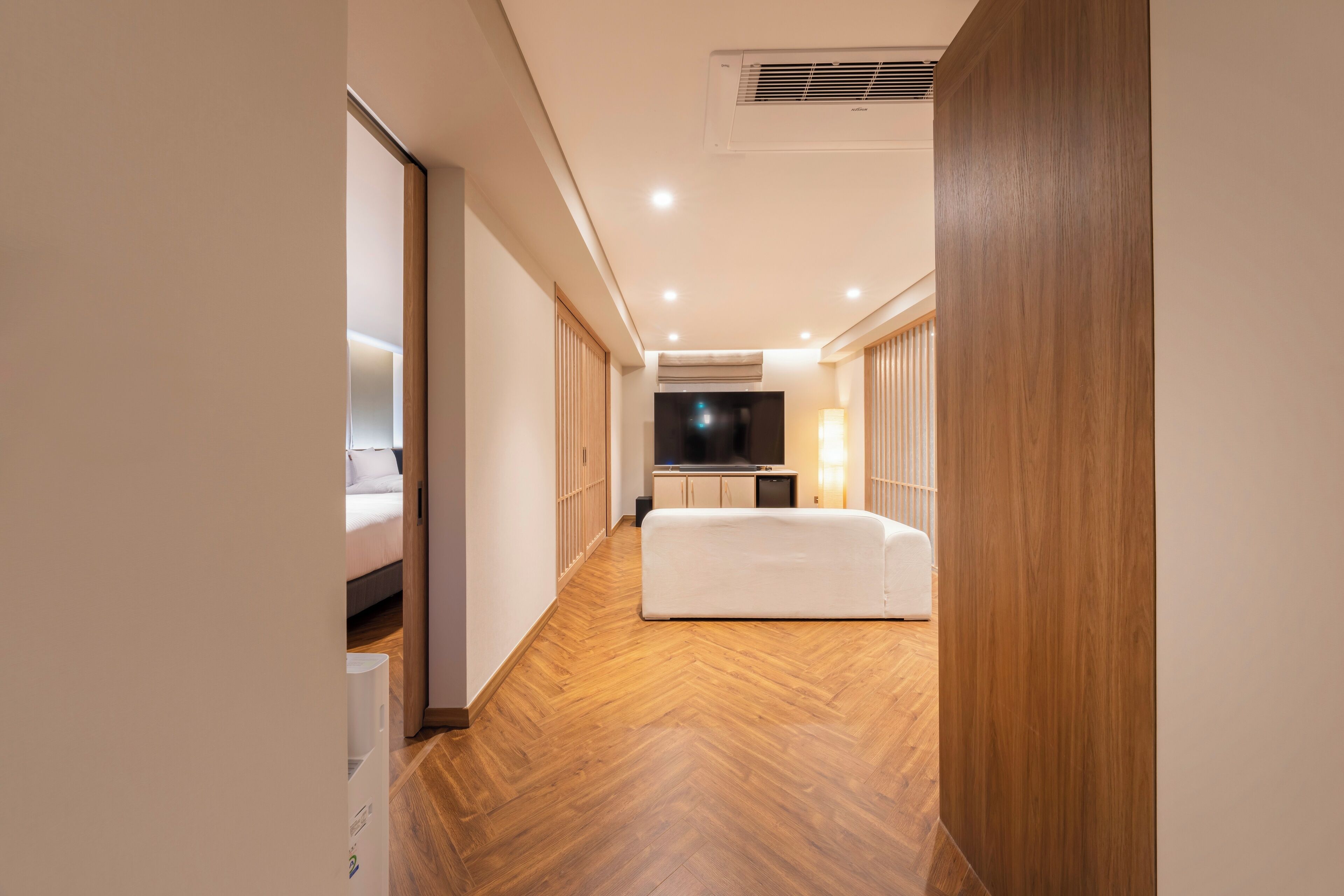 royal pool suite b - free breakfast for 2 (rice noodle) | living area | 43-inch flat-screen tv with digital channels, tv, netflix